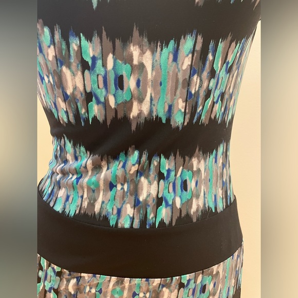 Summer day or work dress - Picture 3 of 8